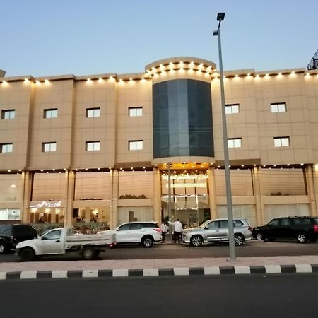 منازل الماسة للشقق المخدومـة Ha'il Luaran gambar